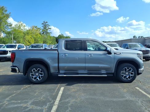 New 2026 GMC Sierra 1500 SLT w/ SLT Premium Plus Package AWD/4WD image 3