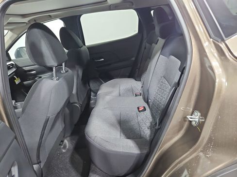 New 2026 Nissan Kicks SV image 24