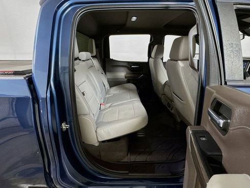 Used 2019 Chevrolet Silverado 1500 LT Trail Boss w/ Convenience Package AWD/4WD image 24