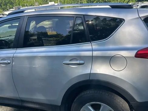 Used 2013 Toyota RAV4 XLE AWD/4WD image 6