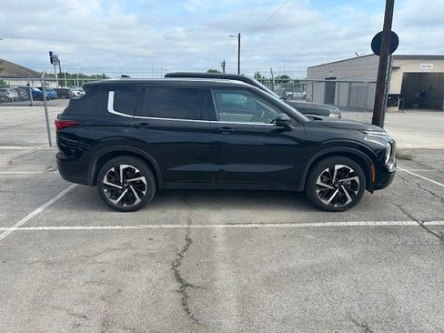 Used 2024 Mitsubishi Outlander SEL FWD image 19