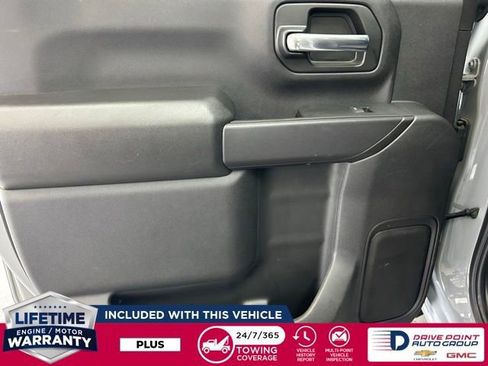 Used 2025 Chevrolet Silverado 2500 Custom w/ Custom Value Package image 24