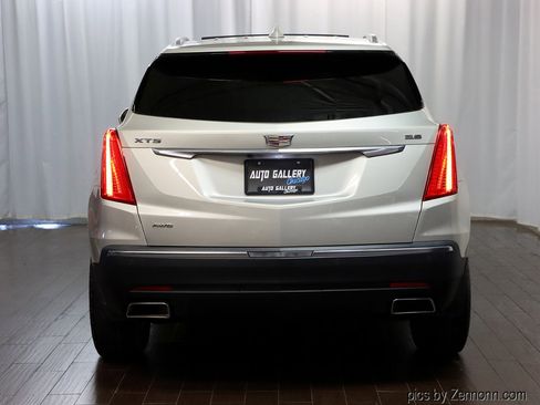 Used 2017 Cadillac XT5 Luxury image 7