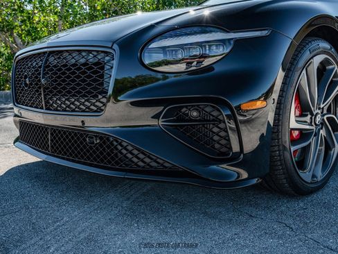 Used 2025 Bentley Continental GT Speed image 93