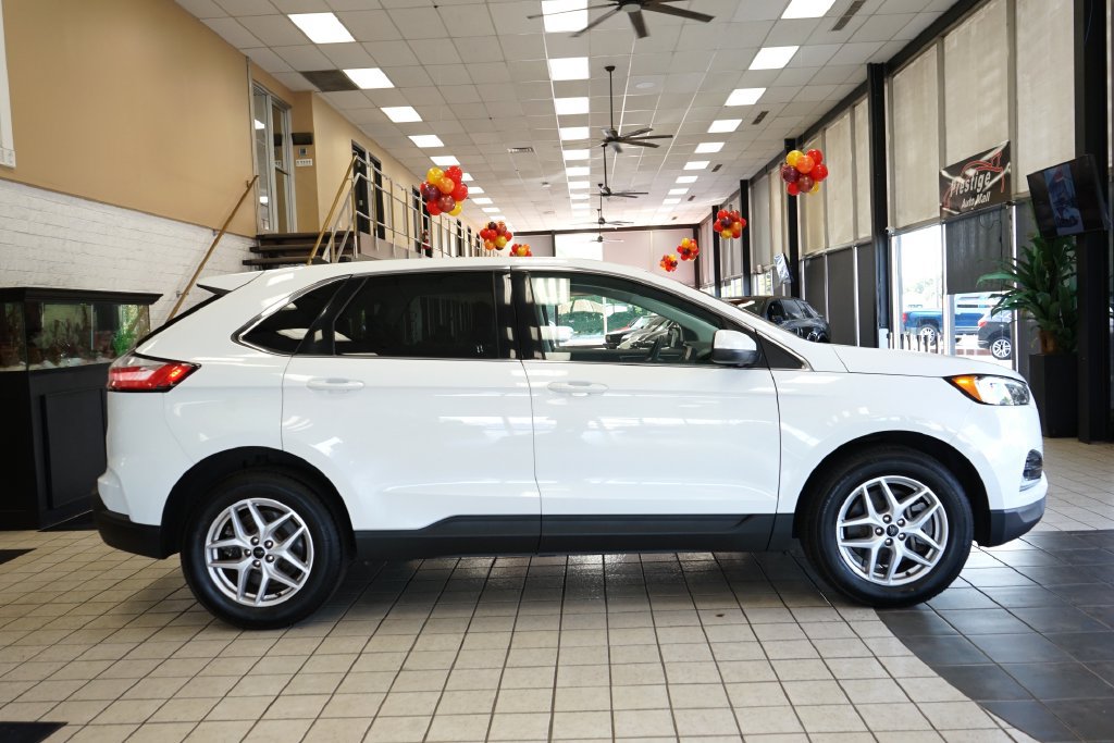 Used 2024 Ford Edge SEL AWD/4WD image 16