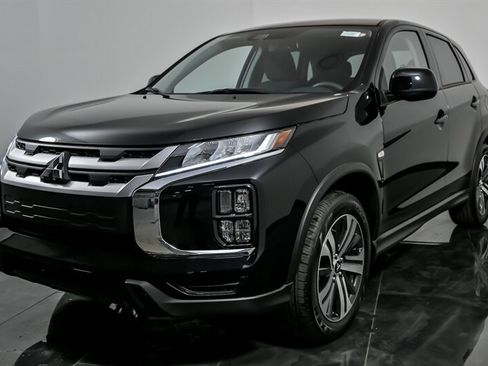 Used 2026 Mitsubishi Outlander Sport AWD image 5