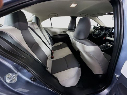 Used 2025 Toyota Corolla LE image 26