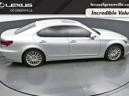 Used 2013 Lexus LS 460 w/ Comfort Pkg RWD image 42