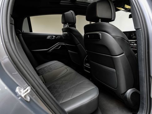 Used 2025 BMW X6 xDrive40i image 40