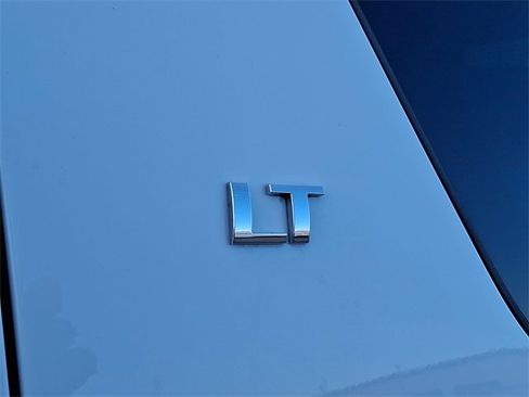 Used 2014 Chevrolet Suburban LT w/ All-Star Edition image 30