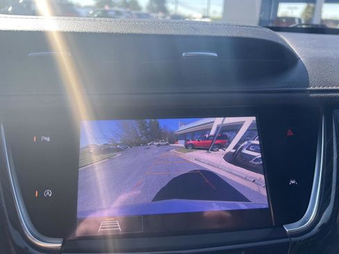 Used 2020 Cadillac XT6 Premium Luxury image 18