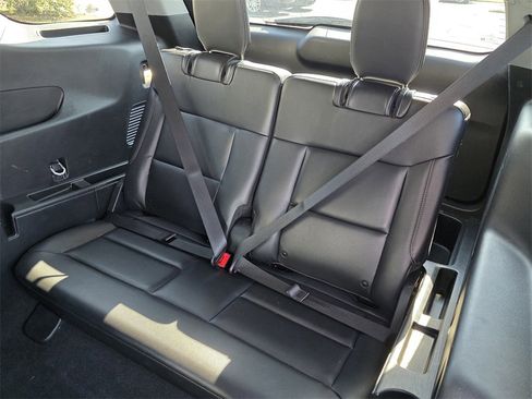 Used 2023 Ford Explorer Limited w/ Equipment Group 301A image 15