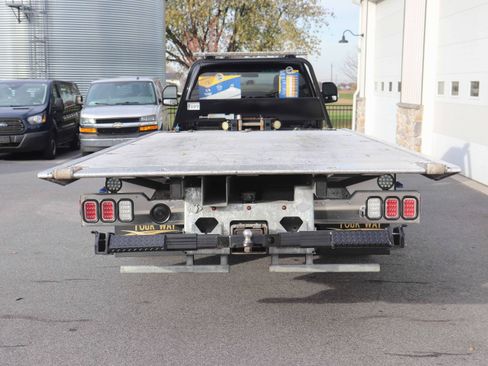 Used 2023 Ford F550 4x4 Regular Cab Super Duty image 6