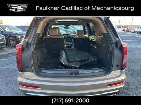 Used 2023 Cadillac XT6 Premium Luxury w/ Platinum Package image 13