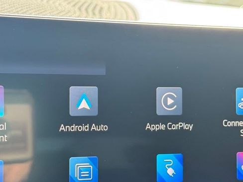 New 2026 BMW X5 xDrive50e w/ M Sport Package image 35