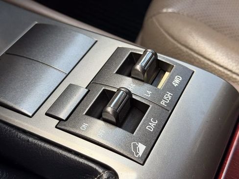 Used 2015 Lexus GX 460 w/ Premium Package AWD/4WD image 16