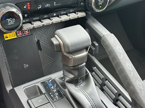 New 2026 Toyota Tacoma 4x4 Double Cab Hybrid image 22