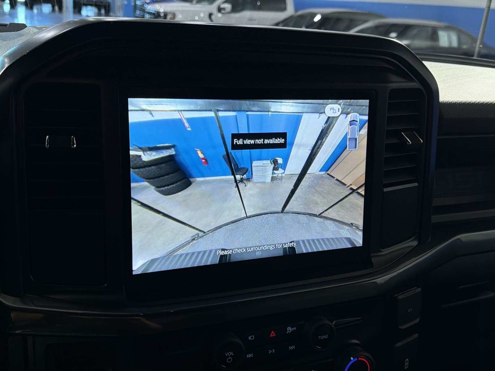 Used 2025 Ford F150 STX w/ Equipment Group 200A AWD/4WD image 29