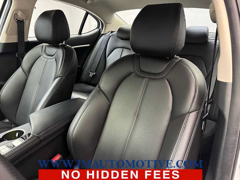 Used 2023 Genesis G70 2.0T AWD/4WD image 13