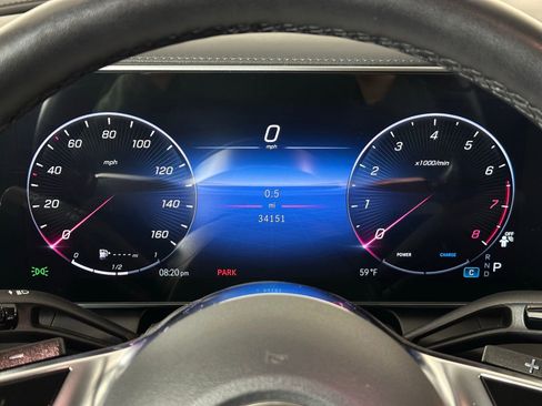 Used 2024 Mercedes-Benz GLC 300 GLC 300 image 9