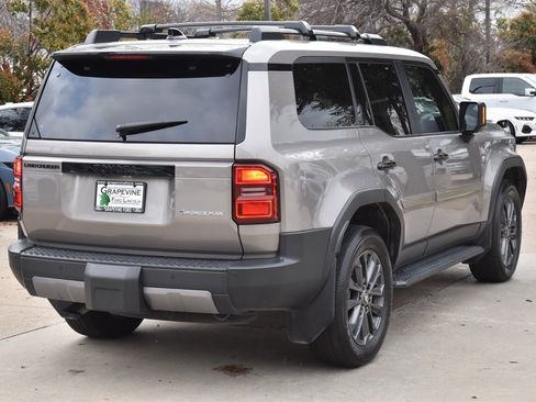 Used 2025 Toyota Land Cruiser image 8