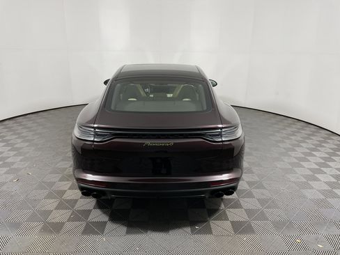 Certified 2023 Porsche Panamera 4 Platinum Edition w/ Assistance Package image 6