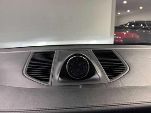 Used 2017 Porsche Macan GTS AWD/4WD image 30