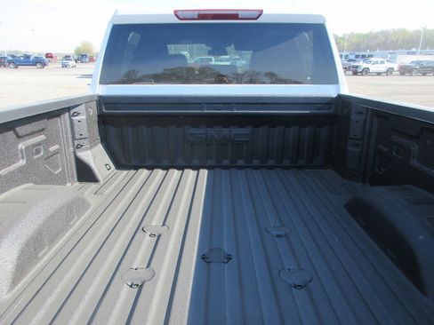 New 2026 GMC Sierra 2500 SLT w/ SLT Convenience Package AWD/4WD image 7