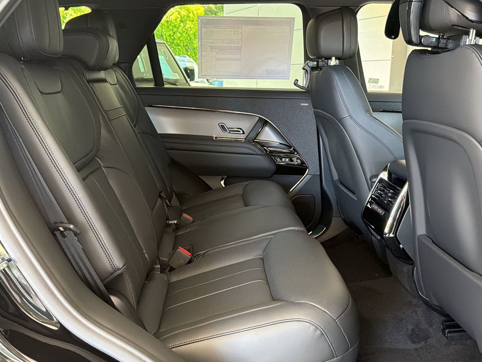 New 2026 Land Rover Range Rover Sport SE AWD/4WD image 30