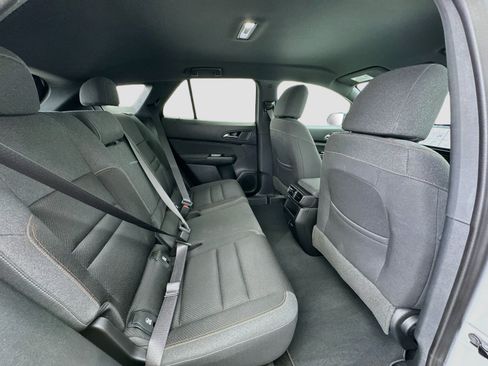 Used 2024 Honda Prologue EX image 18