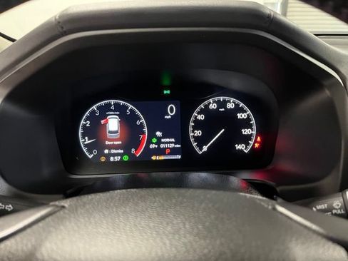 Used 2025 Honda Odyssey Touring image 25