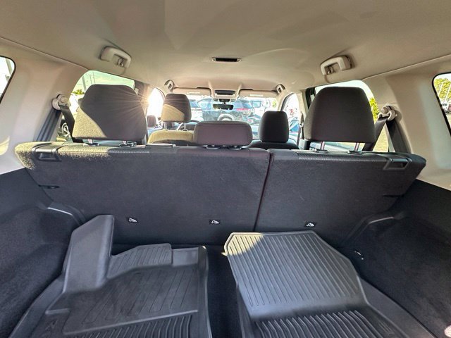 Certified 2025 Nissan Rogue SV AWD/4WD image 15