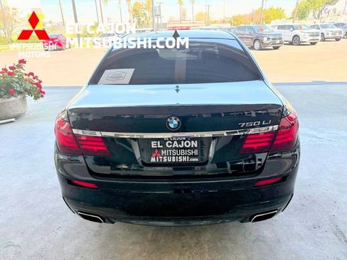 Used 2015 BMW 750Li w/ M Sport Edition image 7