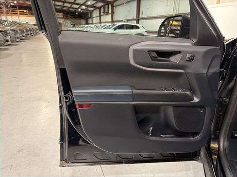 Used 2023 Ford Bronco Sport Outer Banks image 27