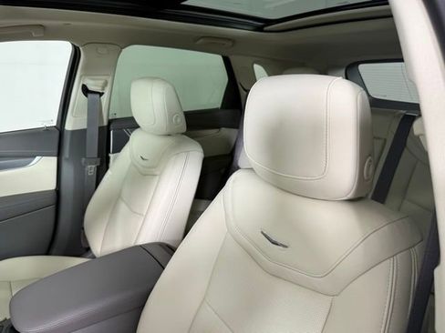 New 2025 Cadillac XT5 Premium Luxury w/ Technology Package image 6