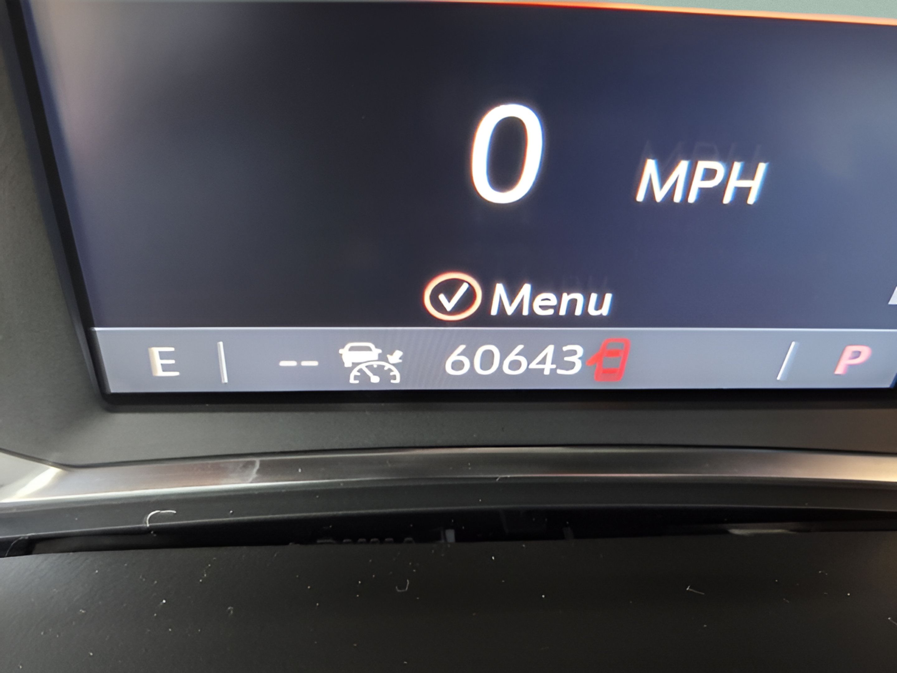 Used 2023 Chevrolet Traverse RS FWD image 26