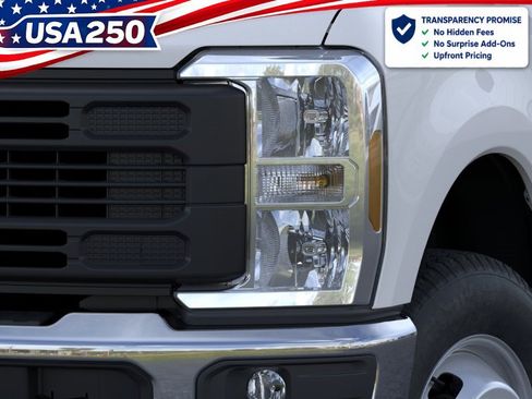 New 2025 Ford F350 XL w/ FX4 Off-Road Package AWD/4WD image 18