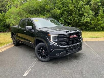 Used 2024 GMC Sierra 1500 Elevation