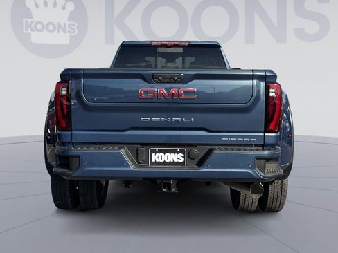 New 2026 GMC Sierra 3500 Denali w/ Denali Reserve Package AWD/4WD image 5