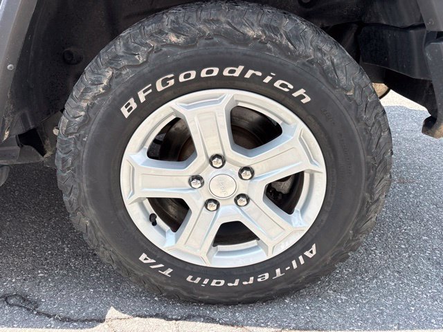 Used 2022 Jeep Wrangler Unlimited Sport AWD/4WD image 21