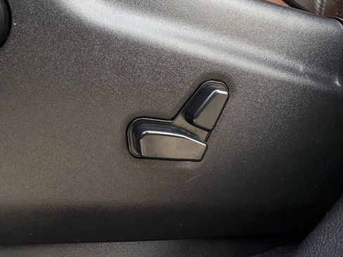 Used 2019 Jeep Grand Cherokee Summit image 27