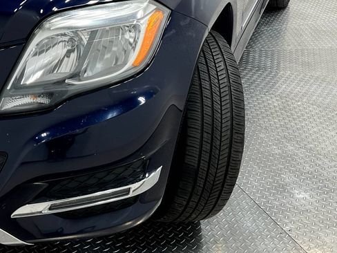 Used 2015 Mercedes-Benz GLK 350 4MATIC image 36
