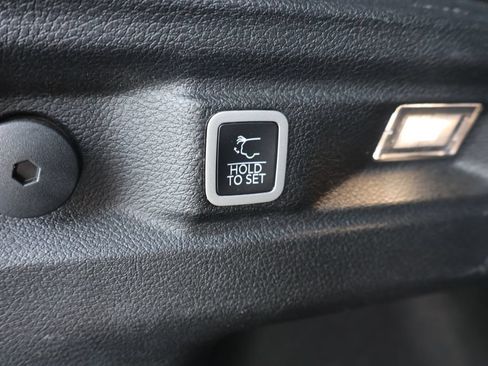 Used 2021 Jeep Grand Cherokee L Laredo AWD/4WD image 25