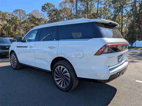New 2025 Lincoln Navigator Black Label image 6