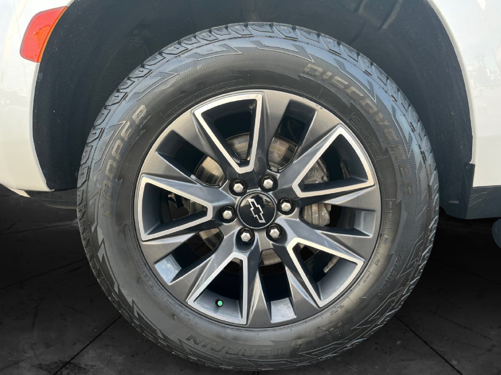 Used 2021 Chevrolet Tahoe Z71 AWD/4WD image 14