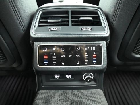 Used 2019 Audi A6 3.0T Premium Plus w/ Premium Plus Package image 41