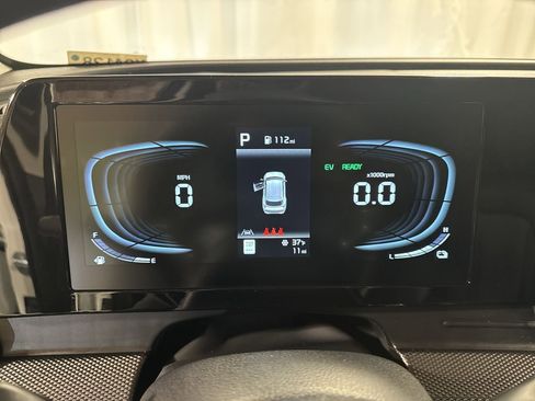 Certified 2025 Kia Sportage LX image 18