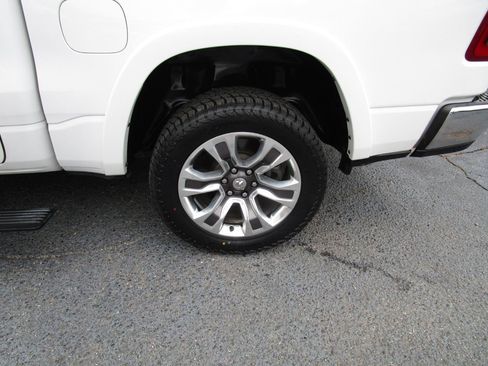 Used 2019 RAM 1500 Limited AWD/4WD image 26