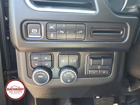 Used 2022 Chevrolet Tahoe LS w/ Max Trailering Package AWD/4WD image 17