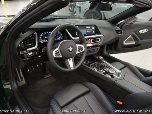 Used 2025 BMW Z4 M40i w/ Edition image 15